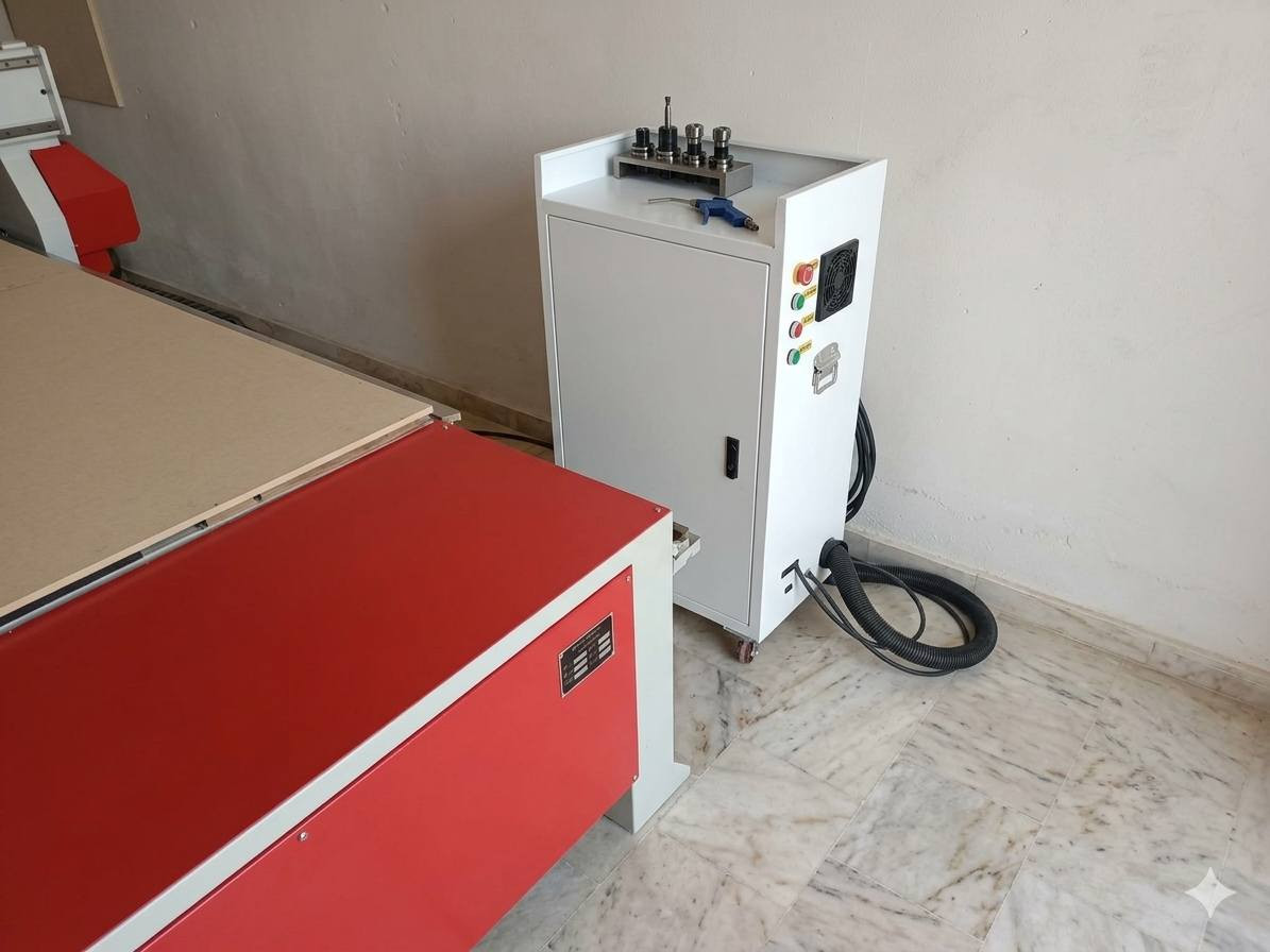 ماكينة CNC للنجارة ألمانية
مساحة العمل: (120 في 240)
سبندل: (3800)
الحالة: جديدة
السعر: 4٫500 مليون قابل للتفاوض
مع تجربة أمام المشتري.
***********
