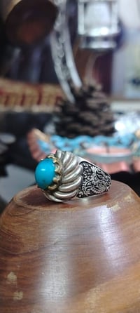 خاتم فيروز نيشابوري صياغه ثكيله قياسه ٢٢ يوجد توصيل لجميع المحافظات 07...