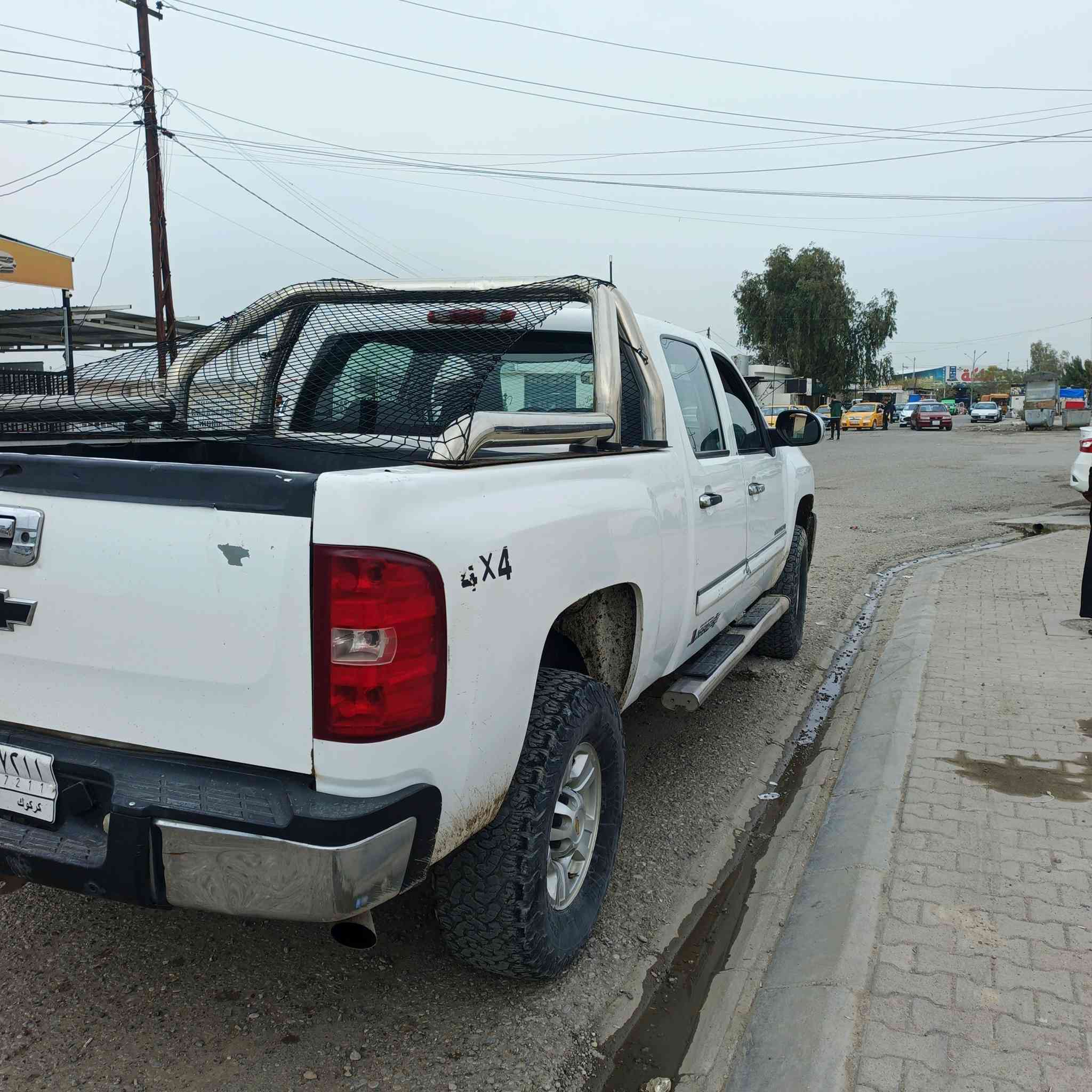 سلام وعليكم شوفر لبيع موديل ٢٠٠٨شرط تحويل رقم تلفون  ‏‪***********‬‏
