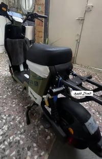 آلسلام عليكم  هاي ار تسعة R9نضيفة  شغالة من كل النواحي   و بيهة زنون  ...