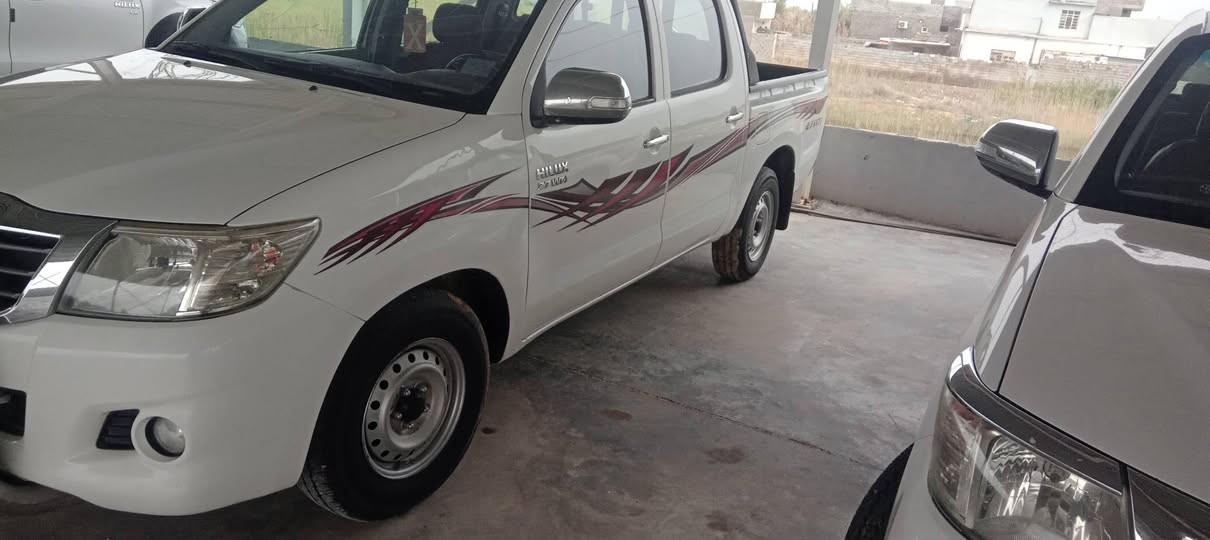 بيكم فلاونزا لبيع موديل ٢٠١٤ كوتيه رقمه ديالى سنويه جديده كير عادي مكينه مامفتوحه تبريد شغال تخم تاير جديد شاصي ١٢ سونارها موجود سيارة جديده مابيه صبغ فقط بيه بارد قليل جدا لسعر خاص مكلف بالنشر ***********مكان سياره بديالى قضاء الخالص بيع او مراوس حسب قناعه وشكرآ
