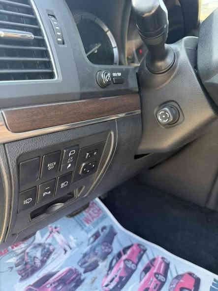 تحيه طيبه :::للبيع لاندكروز VXS موديل 2018مكفوله كفاله عامه رقم بغداد بأسمي تحويل ثاني يوم 
تويوتا لاند كروزر(2018) مواصفات (VXS)

♦️تويوتا لاند كروزر موديل (2016)
مواصفات (VXS) فول مواصفات 
محرك (٥٧٠٠) (V8) فول فول

♦️ مكفولة كفالة عامة     بيه ملاحظات بسيطه شخطين بالباب والبنيد 

♦️سياره داخل قرميدي _

♦️سياره ماشي150الف ( كيلو حقيقي 
♦️
‏‎محرك كير بشرط مامفتوح ♦️
‏‎سيارة حيل نظيفة كلشي على البلاد 
♦️فول فول المواصفات  
بصمه + الانزلاق +كشن جلد + كوشنات تدفيئه + شاشات ايباد بيلادي +٥ كاميران 
ثلاجه + زينون+ كوشنات تبريد +الخزينه 
+هواء مزدوج + نيظام ايكو سبورت +حساسيه الديك المؤخره مرايات 
+الفتحه + باب الخلفي جگ + وادار امامي
دبلات كهرباء _ سياره فول موصفات

♦️نظافه ١٠٠٪؜ كامل سيرڤس بدون نقص و مصرف 

♦️سياره مال بيت  أي نقص مابيها ٤ إيطارات جديده 
السونار مرفق مع الصور

العنوان ديالى المقداديه 

سعر المطلوب547بي مجال بسيط 

الاتصال ***********
عباس التميمي التجارة السيارات
