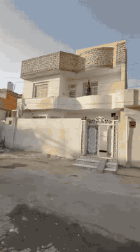 سلام يوجد دار لبيع فول  قاطين المساحه ١٢٠ م مربع العنوان ام غربه قرب فرن صمون. تاج دين بيت كامل كله صب اي ستفسار لاتصال ***********
