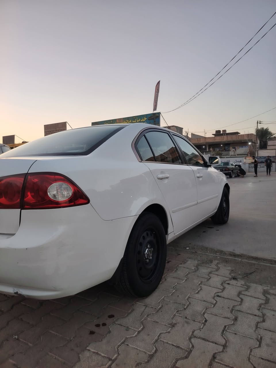 كيا أوبتما موديل 8 مريكي خمسه كير تفاصيل الي راح اذكرهة كلهة بشرط غير المذكور اتحمل مسوليته صار 10 أيام شديت مكيه حاويه حجم المحرك 2400 حساسين 8 ثكالات الكرنك 
تخم نوزل 
درايم شفتات جدد 
مشط حاويه
تخم دبلات كوري اصلي 4
لاستيك رباط
شمعات 
طوبات 
صلنصه جديده 
تغليف ارضيه جديدة 
راديتر تدفئة جديد السعر 105$ بيهة مجال قليل العنوان ديالى المقداديه شهربان ***********
