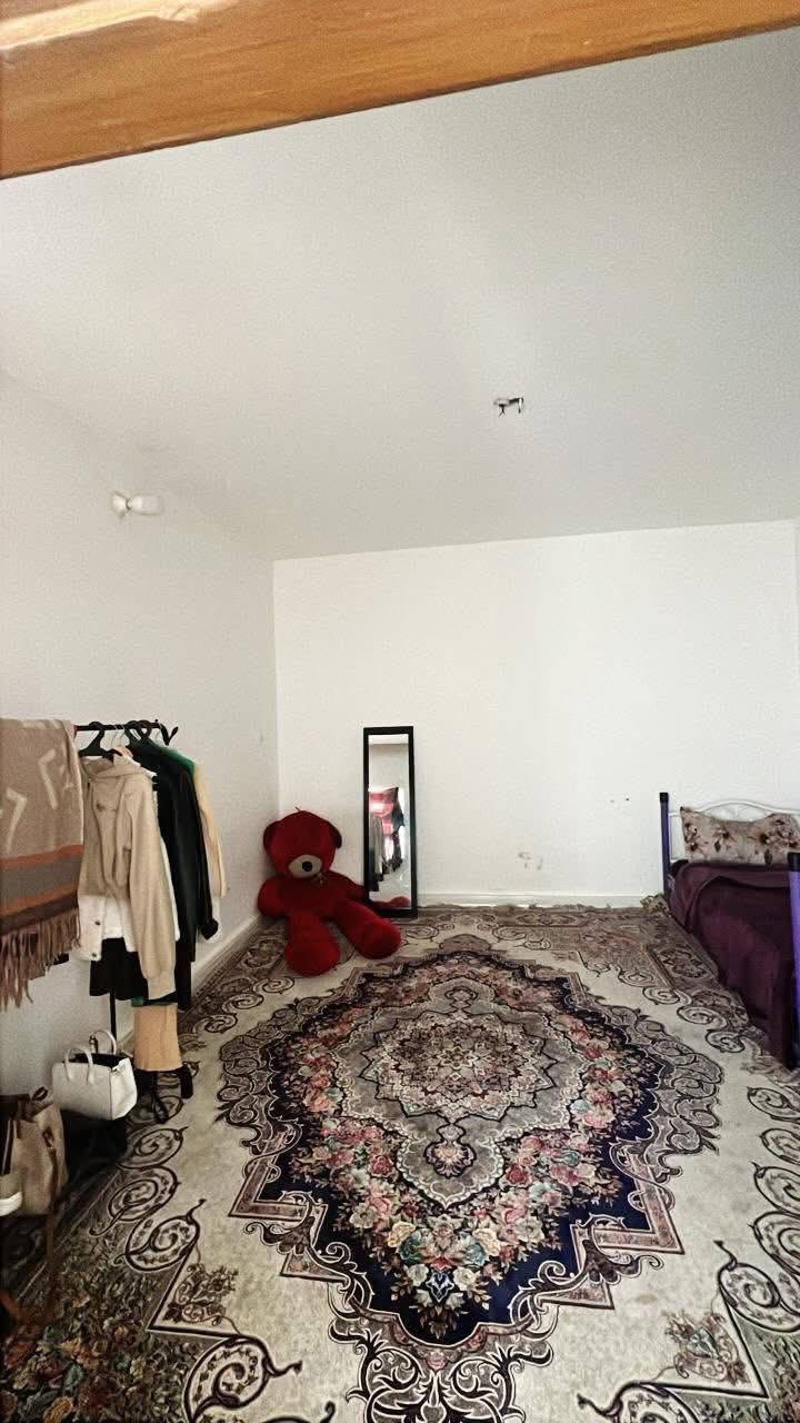 دار للبيع … طابو صرف 
📍في حي المعالف – قرب شارع دكتور حافظ

مساحة 100 م
 ( 10 ✖️10 )    ركن خارجي

طابقين :
[[ صالة ومطبخ وخدمات بكل طابق + 4 غرف نوم ومنور وبيتونة وسطح ]]

للإستفسار الإتصال على ( ‭0770 263 8124‬ )

*ونستقبل كافة العروض في جميع مناطق الكرخ
*وتتوفر عروض أخرى حسب الإمكانية
