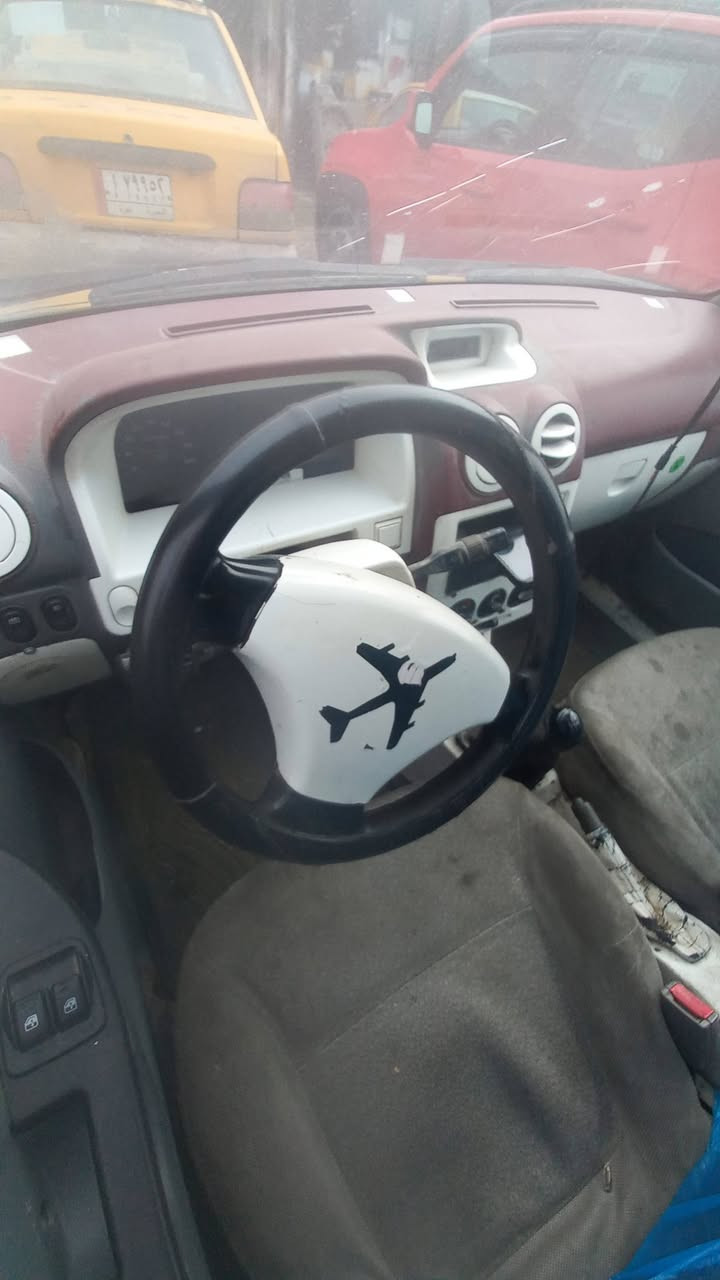 للبيع سايبه موديل 2016
رقم بصره تحويل مباشر سياره مكينه و 

كير خير من الله شواصي مصلحه جاملغ 

تبظيل فقط مكاني بغداد سعر 25 وبيه مجال 

***********
