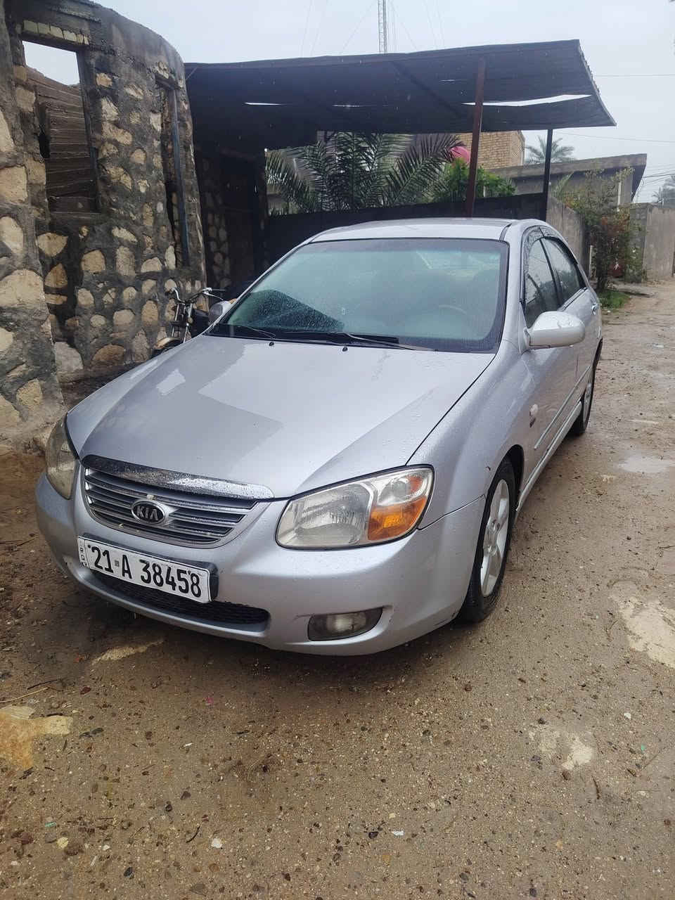 السلام عليكم للبيع سيراتو موديل ٢٠٠٠٧ رقم سليمانيه خير من الله سعره ٦٨ وبيه مجال لشراي عنوان كربلاء الحسينيه اتصل وتدلل ***********
