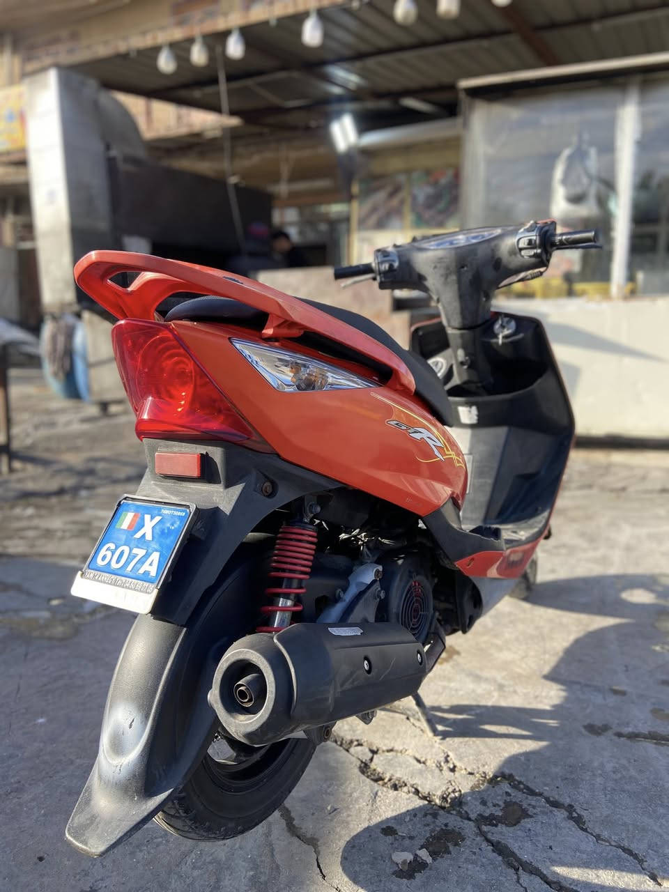 السلام عليكم 
البيع دراجه ثعلب لون مميز كفرات مختمه 
أي نقص ما بيهة كلهة شغاله 
مكان الشعله
السعر ٨٠٠ ألف 
***********
