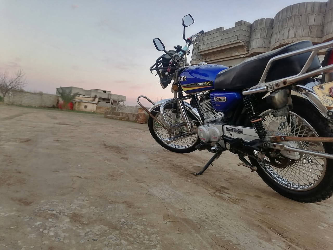 ماطور للبيع 2021محرك مفتوح
العنوان(ابو ماريا)
 رقم الهاتف ***********
سعر 450بيهال مجال
