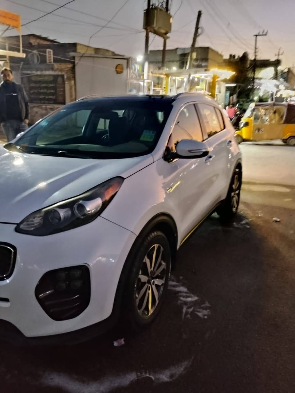 السلام عليكم سبورتج17بغداد باسمي وارد امريكي فول مواصفات بانوراما كشنات جلد بصمه فورويل  حادث بسيط مرفق بل السونارمكان ال بغداد الشعب رقم الهاتف ***********
