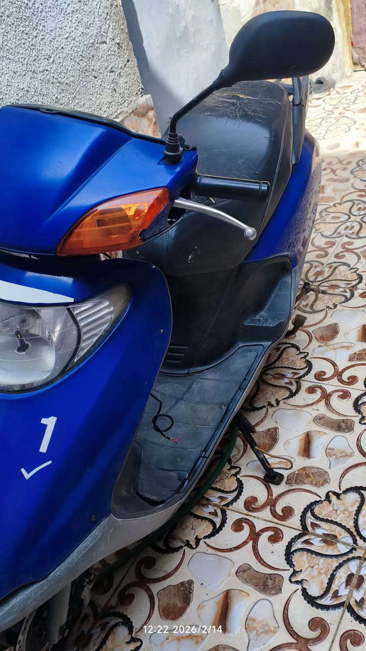 دراجه سبيسي مديل 2019
كلشي شغال....
سلف 
هندر 
هورن 
 
 رايدهه 450
مكاني البصره 
***********
