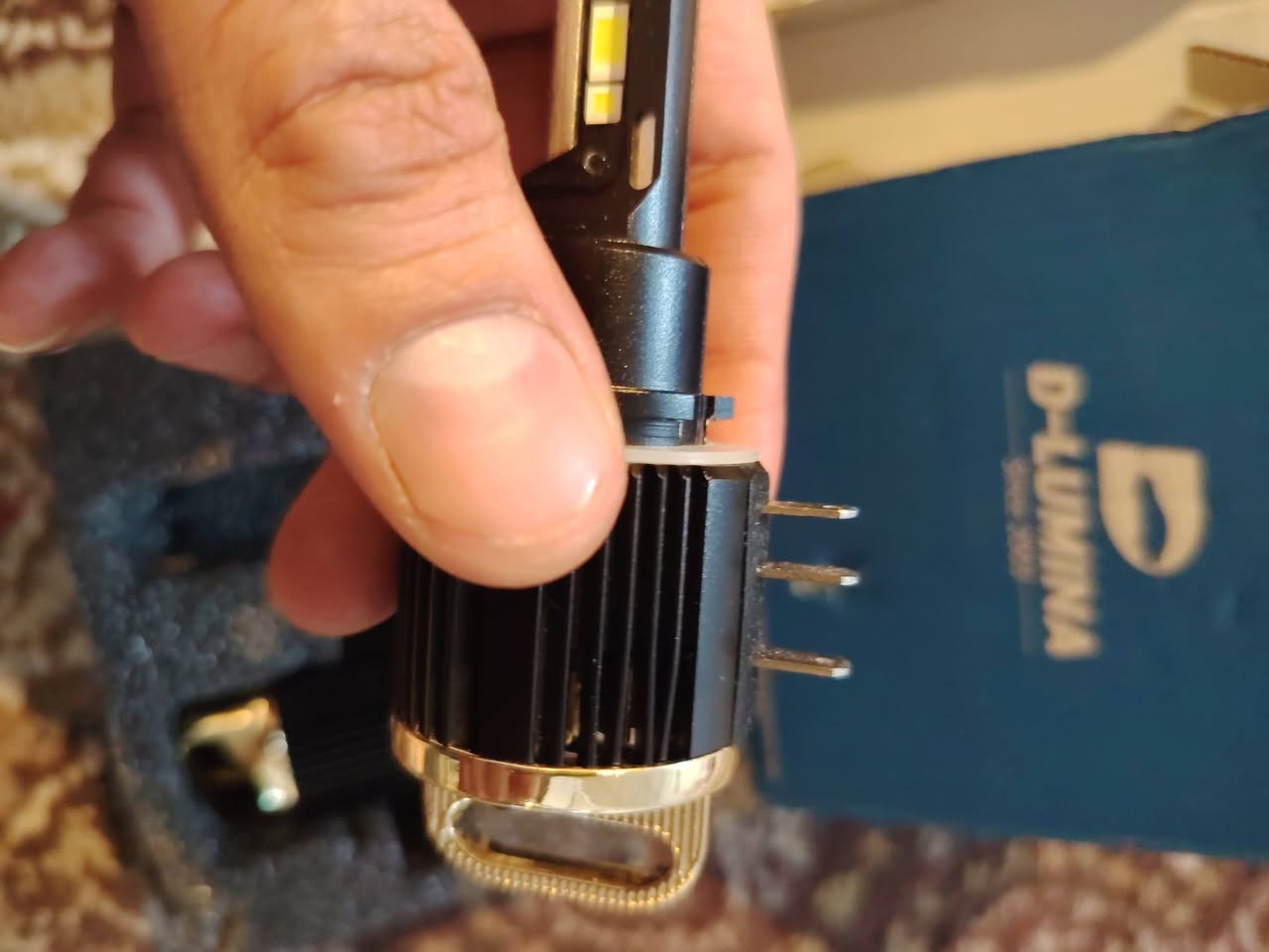 ماعرف مال ياسياره
على شكل مفتاح انطيني بي سعر 
ثكيل وبي فان  داخلي


**إذا كنت صاحب هذا الإعلان وتريد حذفه لأي سبب، رجاءا أرسل رسالة إلى الدعم الفني**