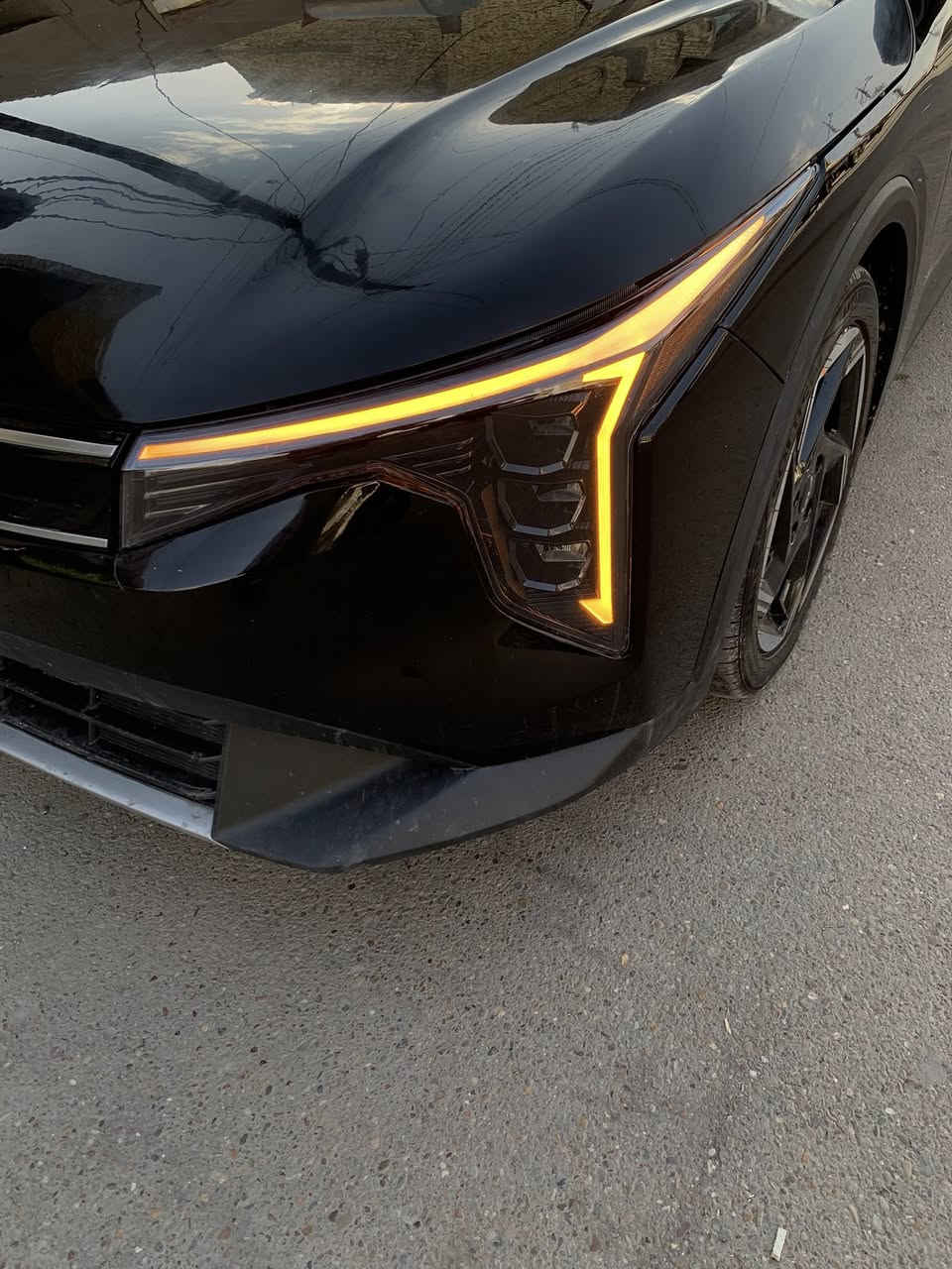 لايت K4امريكي  مال سياره بلادي
سعر 6وراق وبي مجال /***********
