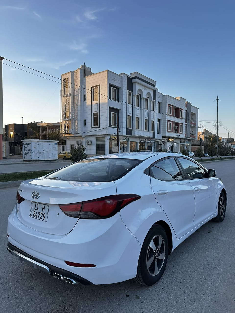 النترا 2016خليجي
مكفوله من الضربه شرط بيه قطعتين صبغ اثر شخطو
محرك 1800المرغوب وگير مكفولات حته من الفتح 
موصفات موضحة بلصور السيارة احلا من صور جديدة 
رقم بغداد الجديد تحويل ثاني يوم سنوية ل٢٩
سعر السيارة 120مع المجال مكاني سماوة المركز 
***********
