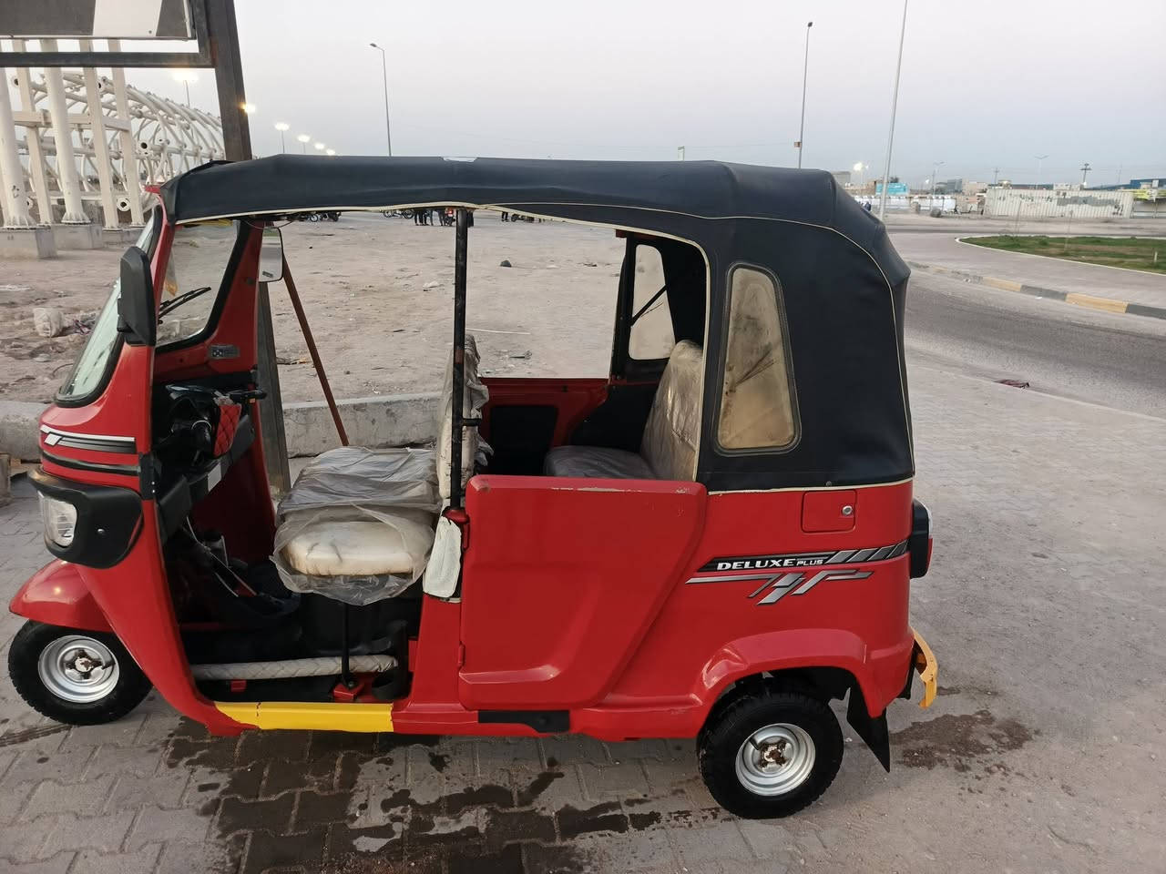 تكتك البيع رقم وسنوي مديل ٢٢ طالع ٢٣ كفال عام وشري يخبر عنون بصره ***********
