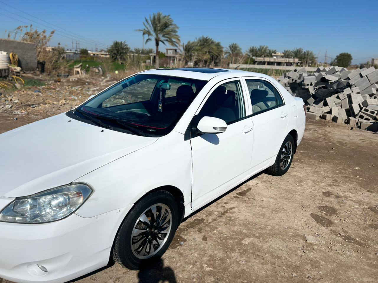 السلام عليكم
بي واي دي 2013  g3 بسمي رقم الدولي سنويه لل2031
السياره مال بيت موصفات فتحه سقف بصمه اشاير ترحيب بلاديه كلها السعر 55 وبيها مجال مكان بغداد يوسفيه 
رقم ***********
#الجميع
