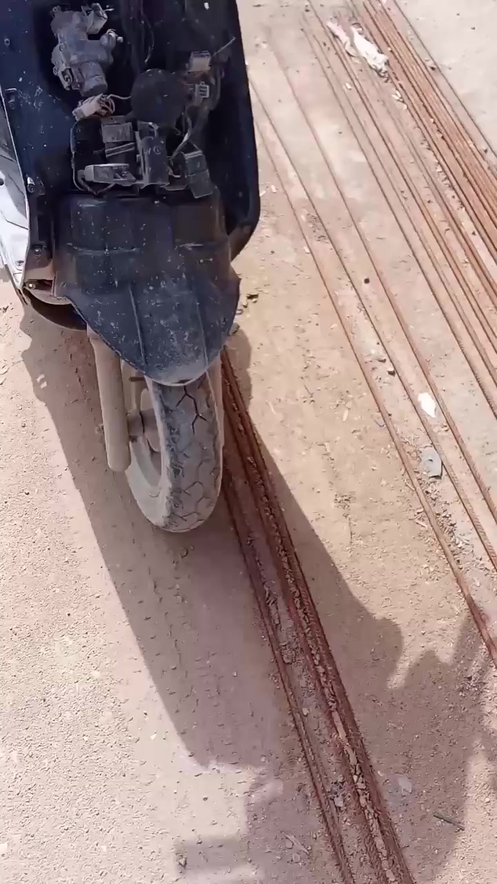 كامكو جي فور البيع مكينه مامفتوحه دراجه نكره سلف بس بيه حادث بلكفر الكدام سعره 250 وبيه مجال *********** مكاني نجف ملحق قريت غدير
