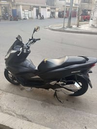 PCX • جيل ثالث • نضيفة