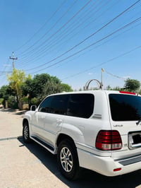 لكزس LX470 • ٢٠٠٥ • بدون رقم دبي