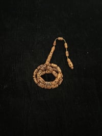 سبحة نارجين • ٣٣ خرزة • تخريم يدوي