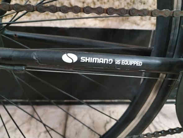 السلام عليكم
بايسكل رود ماركه  للبيع او المراوس

موصفات

تايرات جديده

جوب جديد

جميع قطع البايسكل شيمانو

نظام اربع بريكات

ستيرن ياباني اصلي

عكرب شلمانو

كير شلمانو

مكينه شلمانو

بايسكل احله من الصور بهواي

بي بعد مواصفات

بايسكل جاهز من كلشي

مكاني بغداد الشعب حي التجار 

السعر 175الف وبي مجال

رقم موبايل ***********
