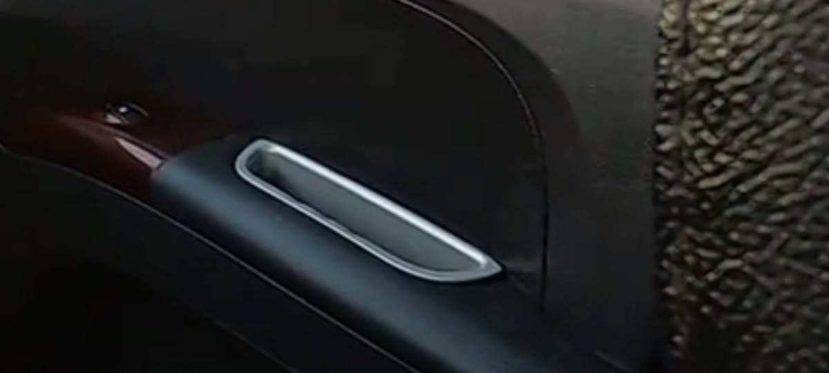 قبظات داخليه بطاين ابواب سبورتج 9السعر 60الف اصليات تفصيخ مكاني السيديه ***********
