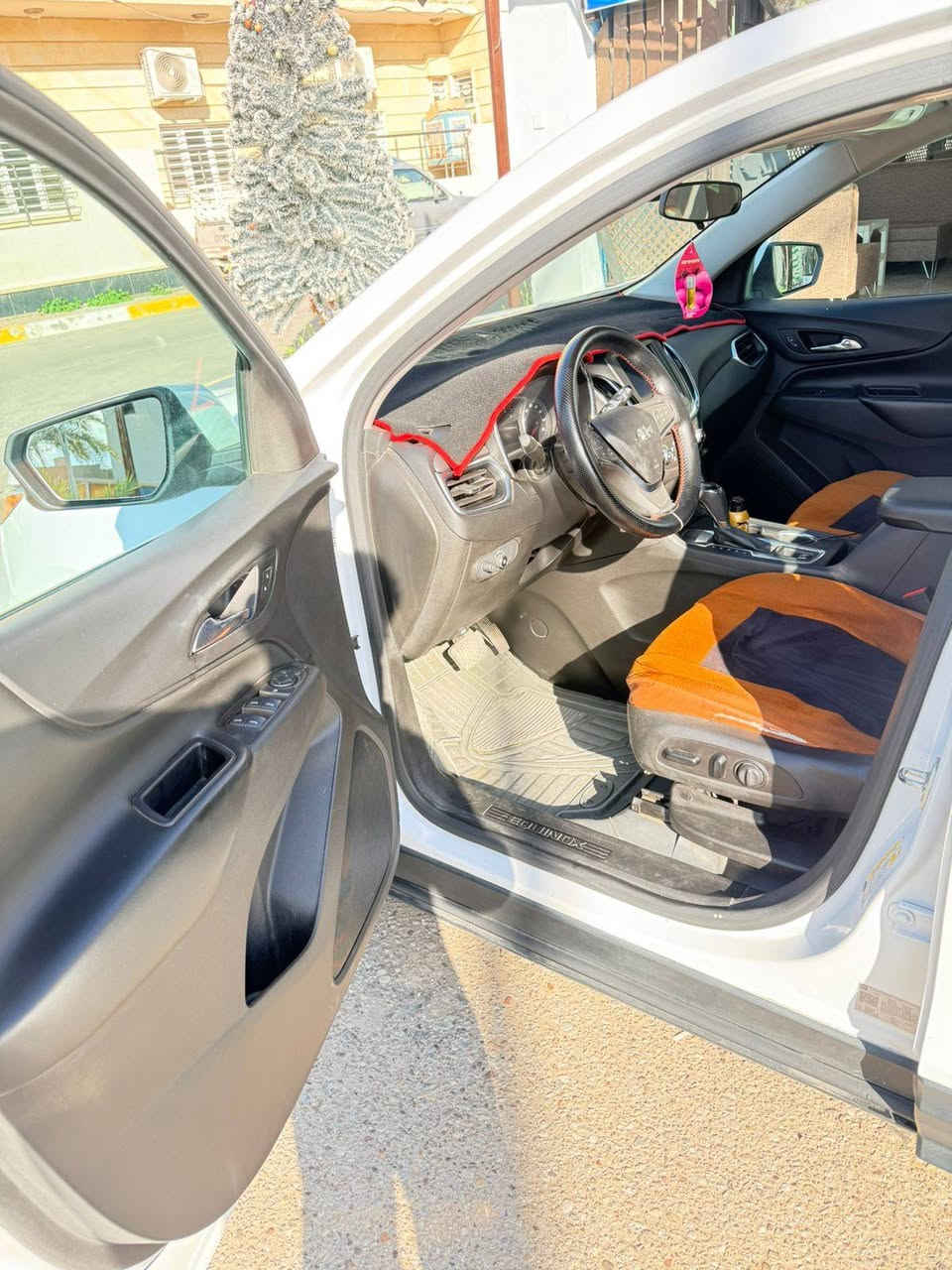 السلام عليكم سياره كوينكس موديل 2021 
سياره كلين مكفوله LT
***********
