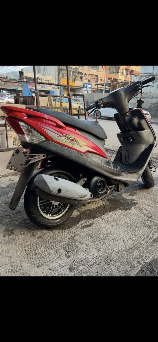 سلام عليكم ماكس عدله رمبه دراجه مو مال شارع رمبه بيها ويل فقط دراجه كلها شغاله كهربائيات سلف هندر نقص كلوب مابيها برغي ممفتوح بلمكينه بلاديه عارضها بواحد و250 معجبك سعر اعبر المنشور لوتي لحد يصير مكاني بغداد البياع شهداء رقمي واتساب متواجد ‭0770 591 0790‬
