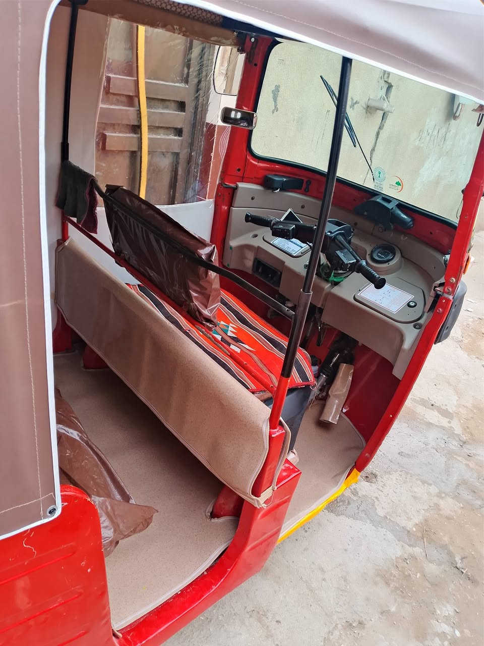 سلام عليكم تكتك 2018رقم وسنويه جاهز على آخر حبايه كل نقص مابيه كبل الشارع‏‏‪0774 244 9116‬‏
