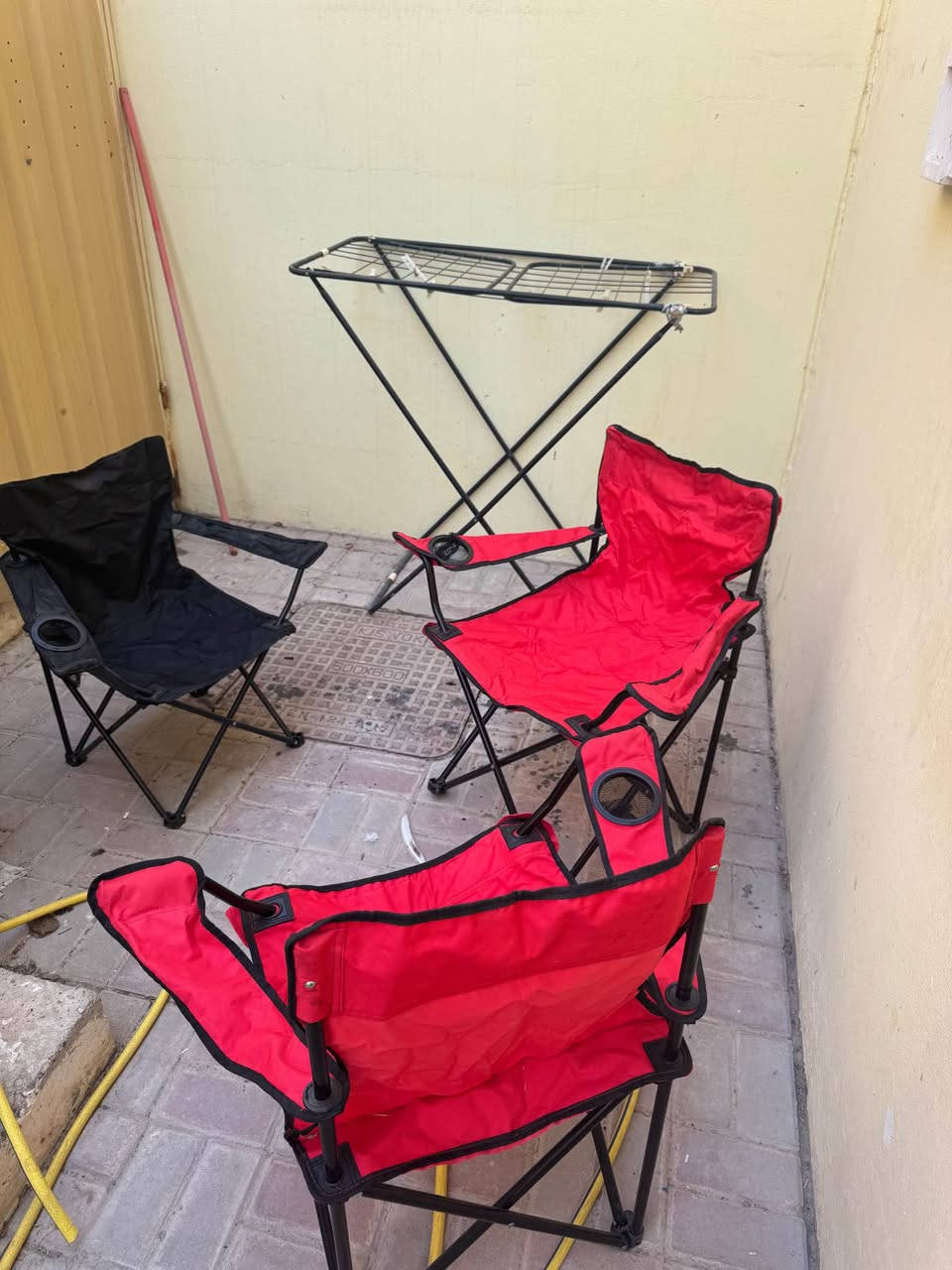 First come first serve 
Clearing House 
3 camping chairs in very good condition الريان, قطر


**إذا كنت صاحب هذا الإعلان وتريد حذفه لأي سبب، رجاءا أرسل رسالة إلى الدعم الفني**