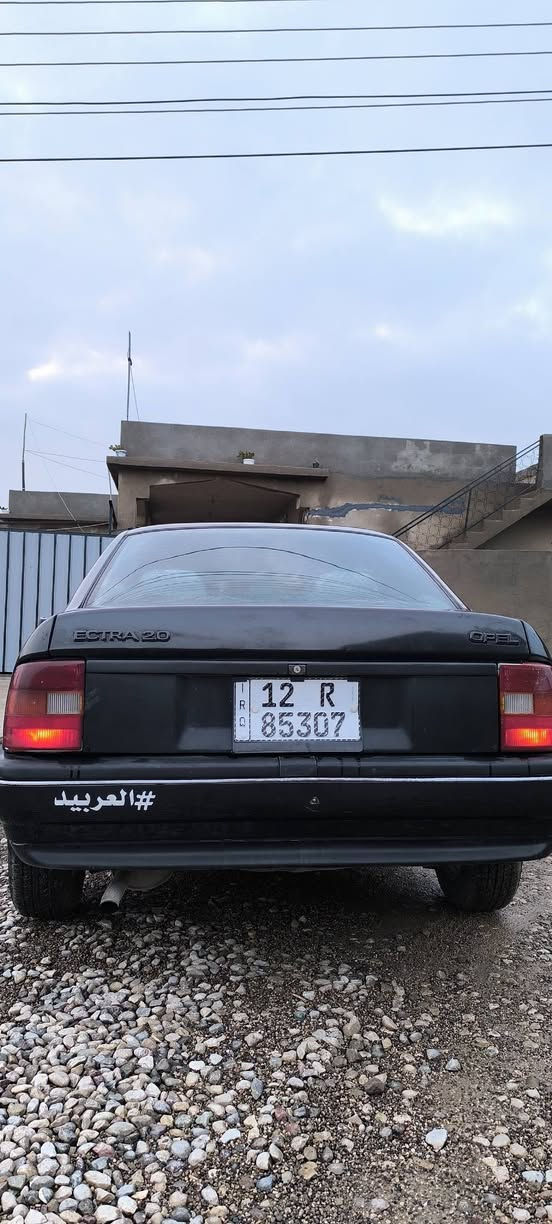 اوبل فكترا للبيع
حجم 20
صبغ جماليه بدون حادث 
كير شرط محرك بي صرف 
كابون بانزين
 باسمي رقم وسنويه وهزة الى 2030
***********
