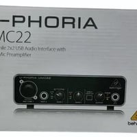 Behringer UMC22 • كرت صوت • طوني
