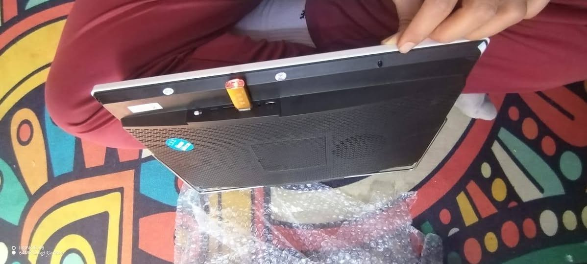 تعال اقرأ وياي شويه حتى تطلع اكثر👍
شاشه عرض اندرويد كبير حجمها ويا ريموت ليس لمس وصوت ستيريو حاله حال ايباد شحن تايبسي  وفلاش وياها 64 مثل ما موضح بفيديو 
سعر 25 مع توصيل


**إذا كنت صاحب هذا الإعلان وتريد حذفه لأي سبب، رجاءا أرسل رسالة إلى الدعم الفني**