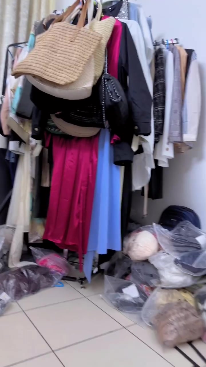 حبايب ارفعو المنشور اذا مو زحمه عليكم التريدهن كلهن نص سعرهن احسبهن


**إذا كنت صاحب هذا الإعلان وتريد حذفه لأي سبب، رجاءا أرسل رسالة إلى الدعم الفني**