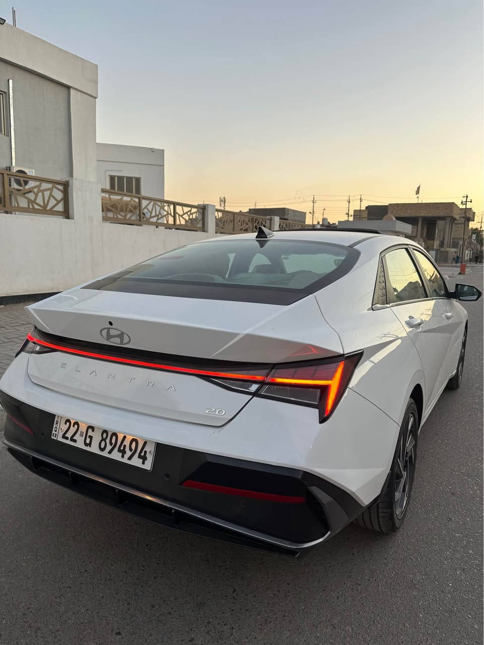 السلام عليكم 
للبيع هونداي النترا 2024 خليجي 
محرك 2000 دوش 
 اربيل رقم دولي تريد وكاله او تحويل 
السياره فول مواصفات .. ماشيه 50
بيهه شخط بالباب فقط والباقي مكفول
مكاني البصره 
السعر 184 وبيهه مجال
للستفسار *********** البصرة, العراق
