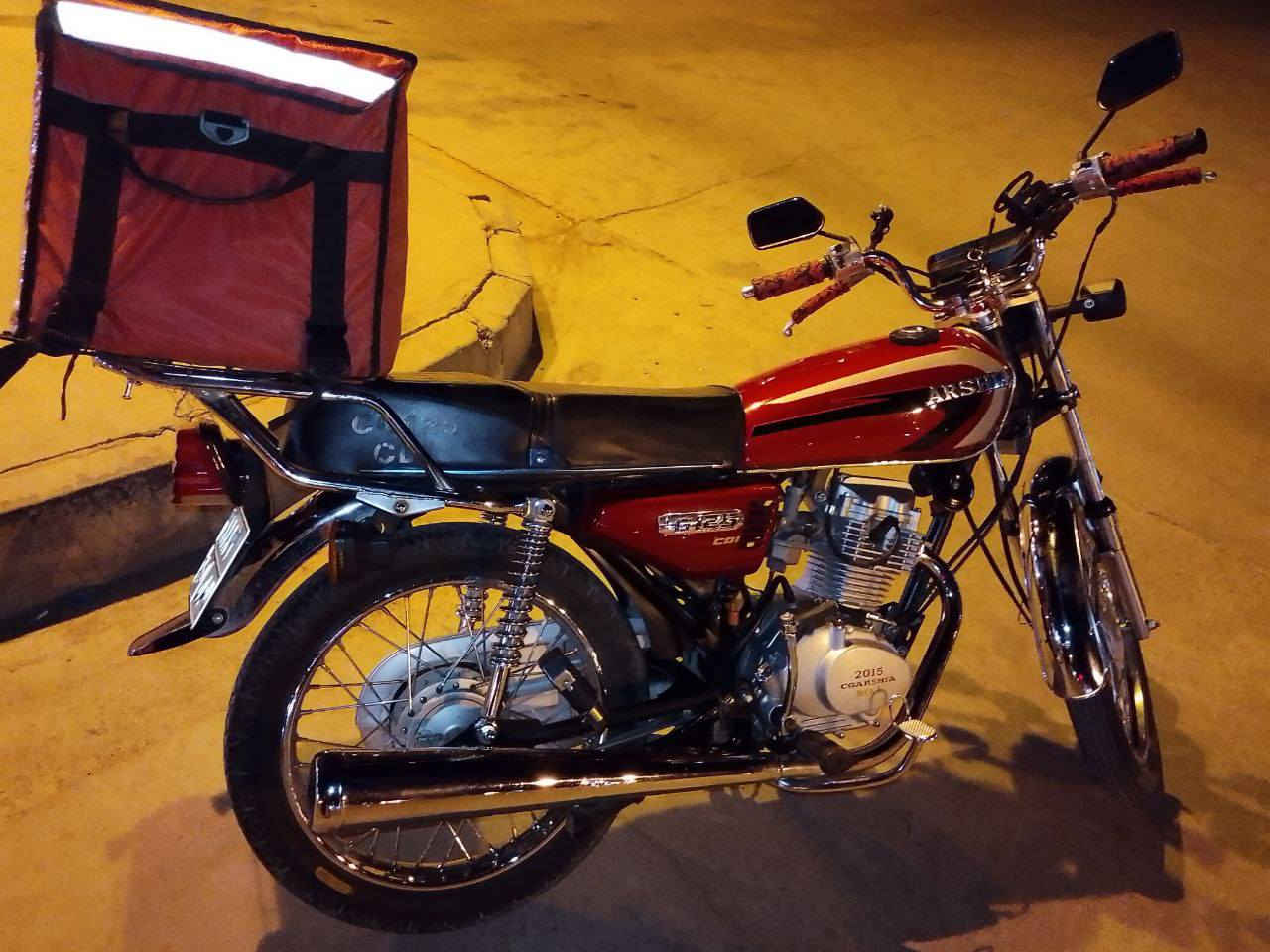 السلام عليكم
ماطور ايراني ارشا 2015 مرقم جاهز محرك ارشا 2015 شرط برغي مامفتوح ماطور جديد ماشاءالله محرك نار 🔥 السعر : (مليونين قفل) الماشراي لايدوخني 
للاستفسار ***********
