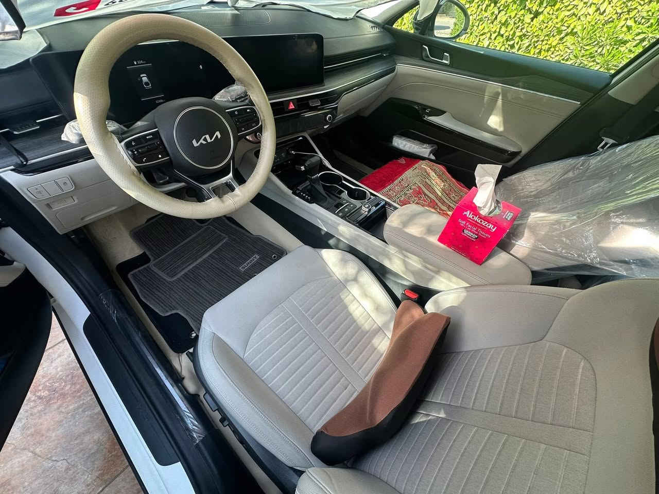 K5 2024
224 $ سعره 

فول ضمان شركة 5 سنوات 

شاشة كاملة 

شغال  بلادي 

كفالة سيارة من كلشي 

مكانه اربيل رقمه اربيل 

سيرفس كله شركة يعني ضمان حقيقي دهن فلاتر كله شركة 

***********

***********
