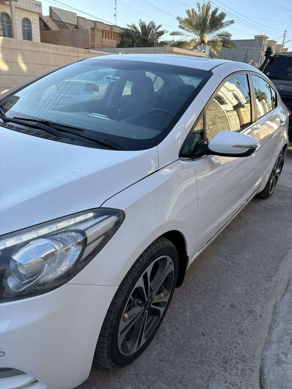 السلام عليكم
سيراتو للبيع ٢٠١٣
بصمه
فتحه
مري شفط
تبريد قطعتين
حساسات امامي خلفي
الصبغ جوه باب السايق فقط
والبارد شي بسيط جدا بالجاملغ الامامي
السونار بالتعليقات
السعر ١٣٠$
العنوان تكريت : ***********
