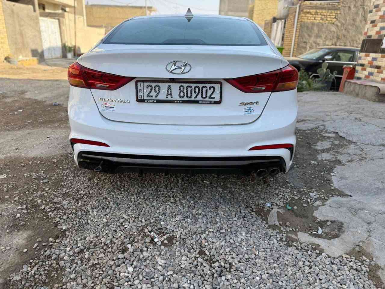 النترا 2018 فئه سبورت رياضي وارد امريكي لمتيد فول مواصفات. 

🔷 النترا 2018.

🔷 سبورت رياضي شلعه ومعدل يشك الكاع. 

🔷 لمتيد اعلى فئه واحد على واحد السيارة. 

🔷 بصمه تشغيل. 

🔷 سبير السيارة منازل ابدد. 

🔷 فتحه سقف سلايت روف. 

🔷 رادارت بيها السيارة من كل مكان. 

🔷 كامرات بكل مكان. 

🔷 تحكمات ستيرن. 

🔷 السيارة ضربتها موضحه. 

🔷 بصمه ابواب. 

🔷 حداديه صدر جديدة. 

🔷 شلعه ومعدل تشك الكاع. 

🔷 ترايك بيها من الكوت لروسيا 🔥🔥🔥. 

🔷 تبريد ثلج تدفئه. 

🔷 سبايدر رياضي. 

🔷 رقم واسط تحويل شوكت متريد. 

🔷السيارة كامل من كلشي اي نقص مابيها تاخذها ربع دينار متصرف عليها منغير البانزين والدهن فول مواصفات السيارة كير ومحرك مكفولات وخير من الله متلكى هيج نضافه بهيج سعر. 

💯💯💯💯💯💯💯💯💯💯💯💯💯💯💯💯💯💯💯💯💯💯💯💯

🔴 السعر 130 ورقه وبيها مجال حك الجيه. 

مكان السيارة واسط كوت مركز المدينه 

🔴 مكلف بالنشر لحد يراسل ويتعب روحه رقم صاحب السيارة وخابروه 

رقم صاحب السيارة  ***********.  

 ***********. 

غير متواجد بالفيس مجرد مكلف هااذا الرقم.
