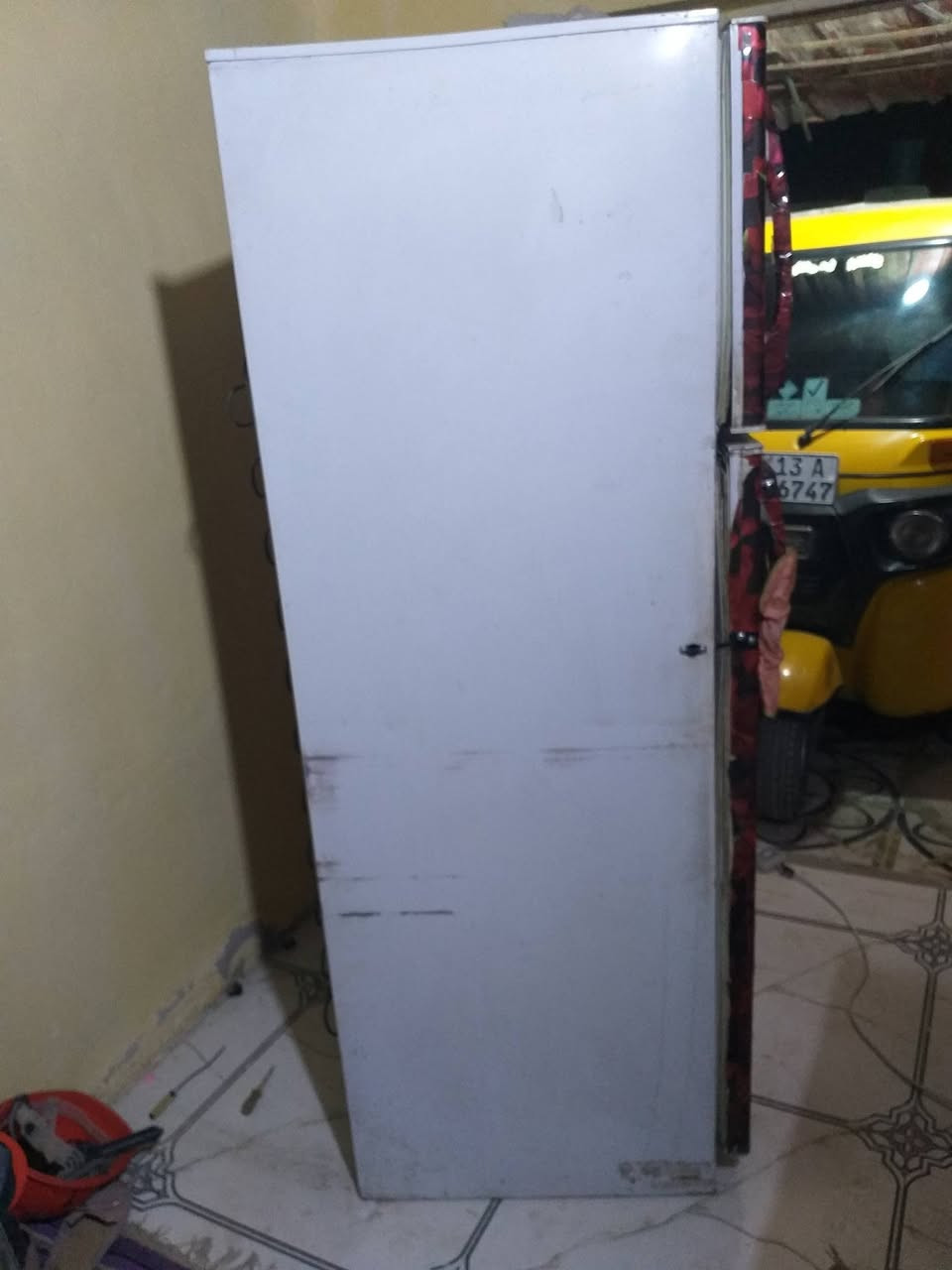 ثلاجه حجم جبير ماطوره عطلان مبيه اليك نضيفه عوزه بس ماطور فقط سعره ٥٠ الف قفل شراي يخابر هذا رقمي الموشراي لايعلق ***********
