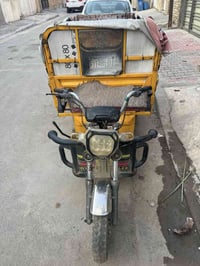 ستوتة شحن للبيع نظافة كدامكم شغالة مابيها شي السعر 500 الف وبيها مجال ...