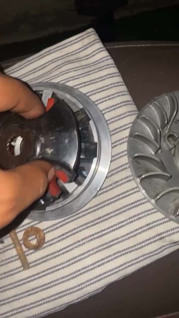 كلجات سكنس بالكارتون جدد عالفحص ماركه BAالاستفسار خاص او اتصل***********
