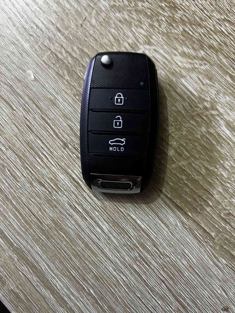 السلام عليكم سويج اوبتما ٢٠٢٠ خليجي 
جديد سعره ٧٥ مكاني بغداد يشتغل سبورتج سيراتوا سورنتو


**إذا كنت صاحب هذا الإعلان وتريد حذفه لأي سبب، رجاءا أرسل رسالة إلى الدعم الفني**