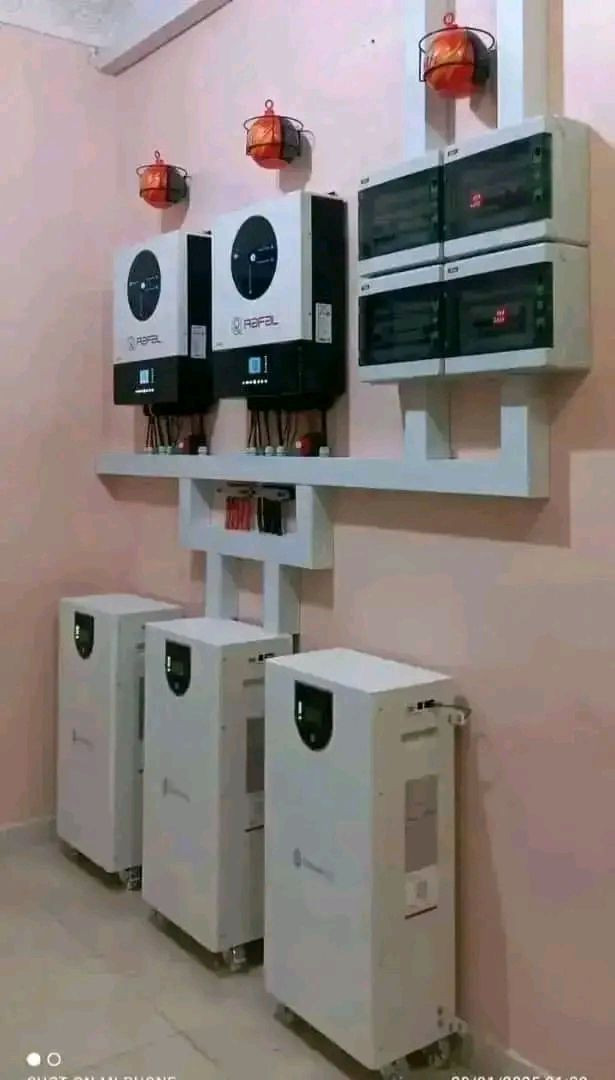 ريح نفسك من قطوعات الكهرباء متوفر لدينا الان منظومه منزليه متكامله فيها 4الواح جينكو 550 وات اثنين بطاطير 200 امبير ومحول 4كيلو التكلفه 2,800,000 
طريقه الدفع التقسيط 
القصد الاول 400,000مقدم شامله للتوصيل والترحيل والتركيب لي ضمان المنظومه وبنسبة لي باقي المبلغ تدفع كل شهر بتدفع 300الف لمده 8 شهور.             التواصل واتساب فقط00249908705876


**إذا كنت صاحب هذا الإعلان وتريد حذفه لأي سبب، رجاءا أرسل رسالة إلى الدعم الفني**