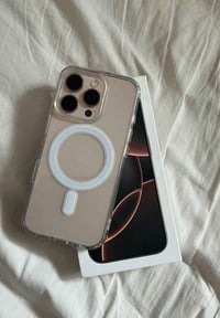 ايفون 16 برو ماكس • بطاريه 96 • ضمان كامل