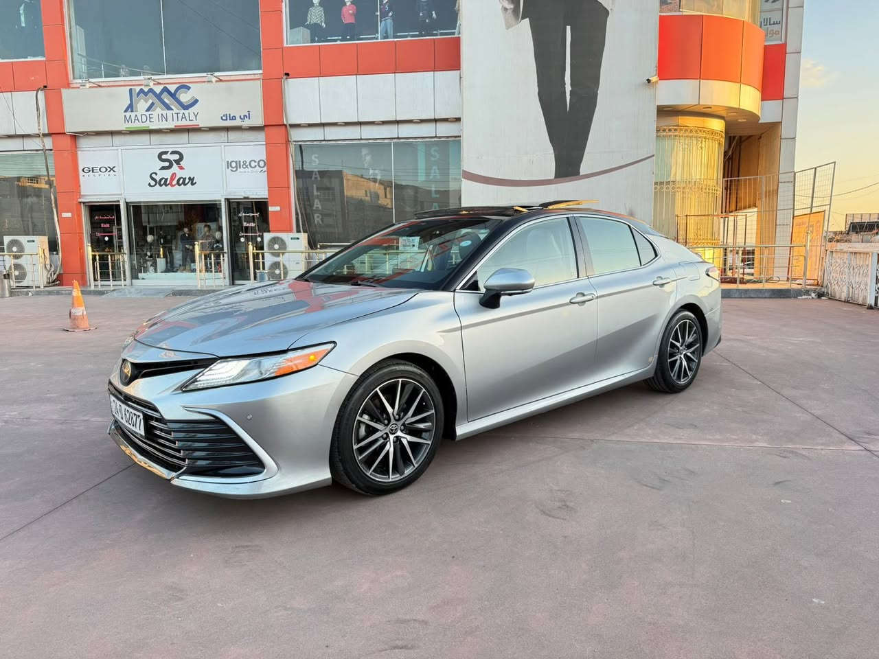 تيوتا كامري
موديل 2022 
وارد أمريكي 
ماشي 47 الف
موصفات XLE فول موصفات 
داتاشو 
خمس كامرات
بانو راما
داخل بيجي
كشنات كهرباء و ثنينات هوم حارو بارد
سماعات jbl خمس سماعات
موصفات ماله معروفه
رقم شاسي موجود منشورات
سياره فقت واحد جاملغ امامي و حافت بونيد صبغ 
بيدون شاصي 
أيرباگ ستيرن سيستم
سياره گير محرك رادار كولشي ب شرط
عنوان عقرء 
السعر 205 بي مجال
رقمل هاتف وتساب علي 
***********
