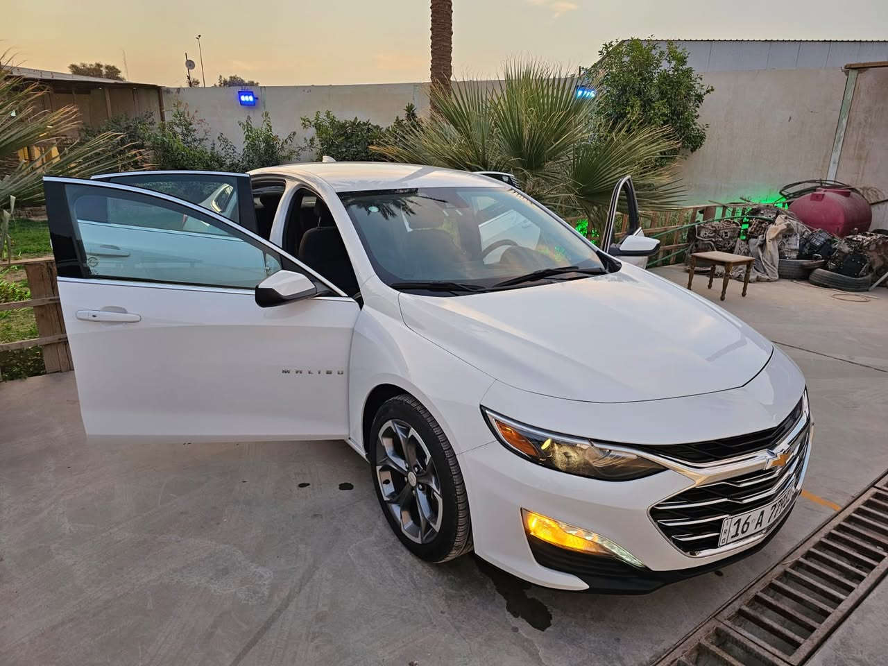 ماليبو 2024  
محرك : 1500 توربوا 
السعر 149 قادسية شهداء وكالة عامة
صور الحادث مرفقه
للشراء الحضور الى معرضنا في الديوانية /نهاية شارع الزراعه /خلف البالات مقابل بيت القائد
موقعنا على خرائط كوكل 
https://maps.google.com/maps?q=31.9808691%2C44.9114847...
ا-------------------------------------------------------------------------
ضغط على الرابط  صفحه ليصلك كل ماهو جديد 
https://web.facebook.com/%D8%A7%D9%84%D8%B4%D8%A7%D8%B1%D9%82%D8%A9-%D9%84%D8%AA%D8%AC%D8%A7%D8%B1%D8%A9-%D8%A7%D9%84%D8%B3%D9%8A%D8%A7%D8%B1%D8%A7%D8%AA-%D8%A7%D9%84%D8%A7%D9%85%D8%B1%D9%8A%D9%83%D9%8A%D8%A9-1100095360196333
--------------------------------------------------------------------------
اوالاتصال على الارقام التاليه
*********** #واتساب #تلكرام https://t.me/alsharqeh88
***********  #واتساب
***********
***********
--------------------------------------------------------------------------- 
اضغط على رابط واتساب للتواصل  معنا 
https://api.whatsapp.com/send/?phone=%2B964***********...
اوقات الدوام من الساعه 2 ظهرا ولغاية 11 ليلاً
