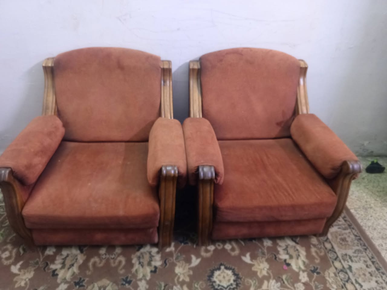 التخم الجوزي خمس مقاعد ب 50
والثاني الملكي  اربع مقاعد ب 50وبيهن مجال عنوان بغذاذ حي العامل للاستفسار مراسله ع الخاص


**إذا كنت صاحب هذا الإعلان وتريد حذفه لأي سبب، رجاءا أرسل رسالة إلى الدعم الفني**