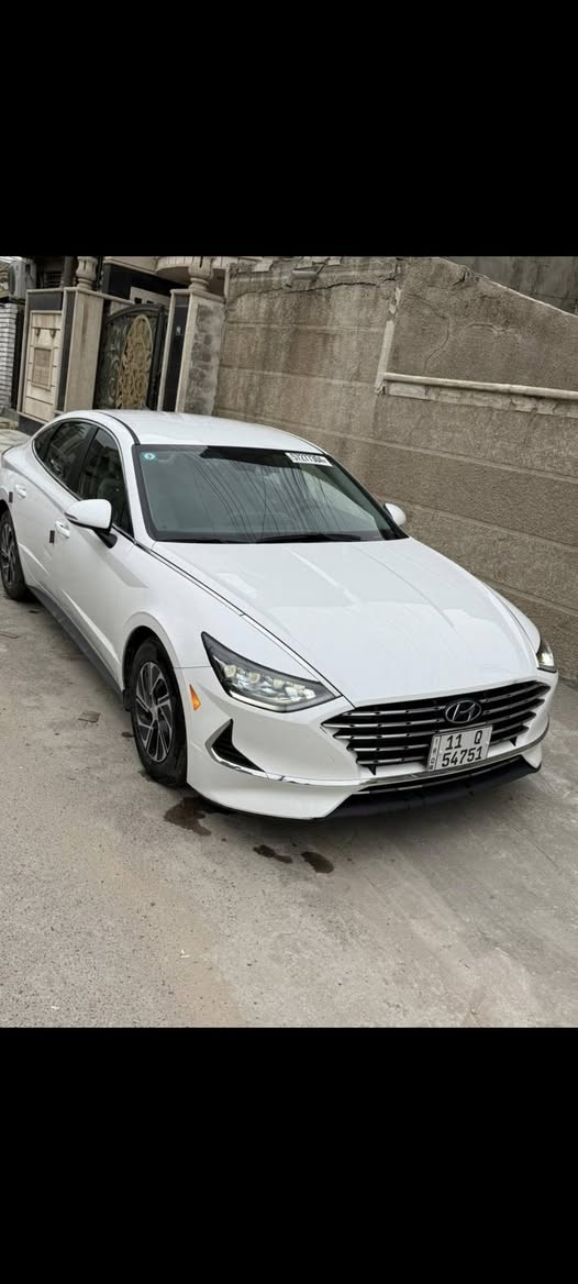 سوناتا هايبرد 2023  بيع اومراوس حسب القناعة
صور الحادث بالمنشور

بدون ايرباك بدون تبديل بدون صبغ رصعة بقبق الجنطة ورصعة بالباب 

بصمة ابواب وجنطة وتشغيل
تشغيل عن بعد 
رادار امامي وجانبي نقاط عمياء   وتوقف ذاتي  وتحديد مسار 
شفتات ستيرن
لايت زنون عالي ناصي 4 عدسات 
4 وضعيات قيادة.
اوتو هولد
سايد بريك دكمة
قطعتين تبريد
تبريد منفصل 
شاشة وكامرة دوارة
اشاير بالمري ويل كب 
صندوق ذكي يفتح عند الاقتراب
المكان البياع
***********
