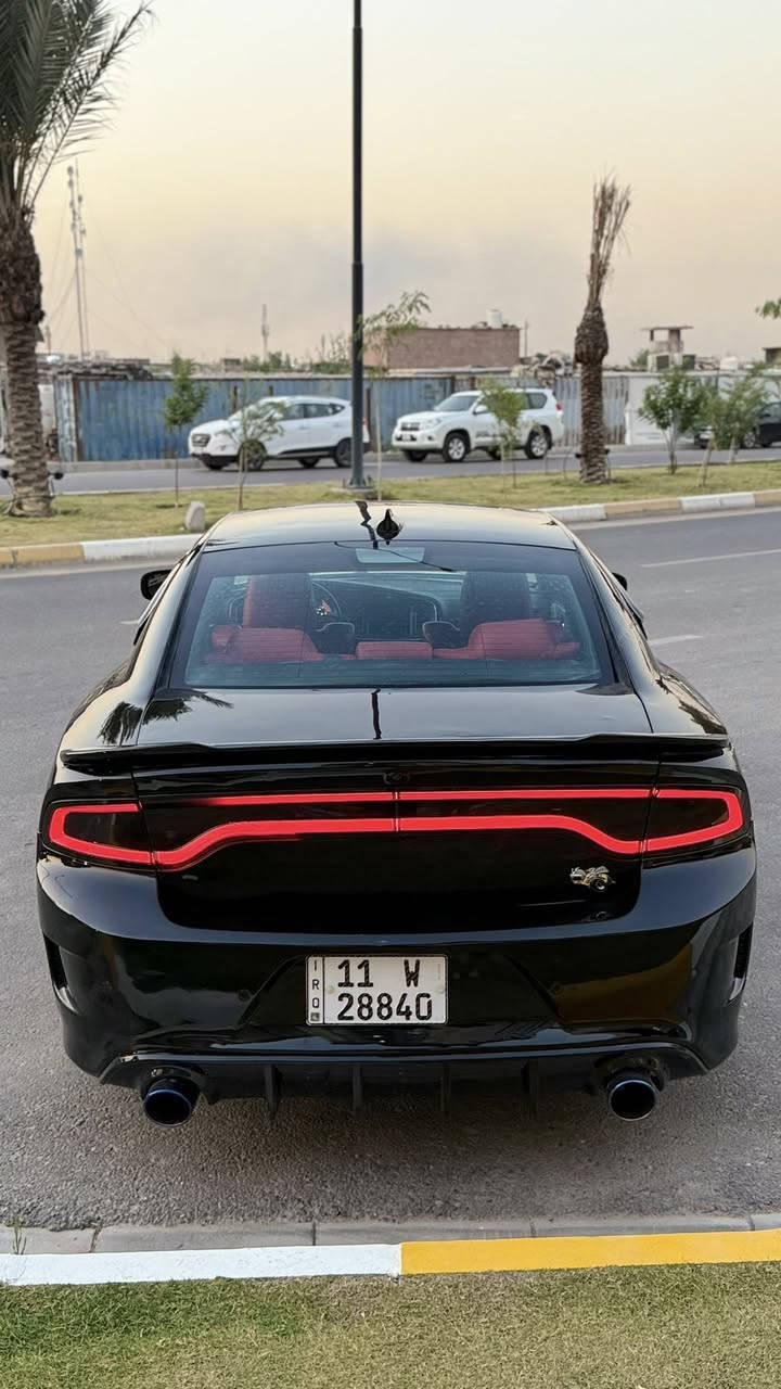 🔥 دوج جارجر سكات باك 6.4 HEMI 🔥
موديل 2022 
حادثها جاملغ أمامي وباب وباب خلفي
بيها 3 قطع تبديل و3 قطع صبغ
ابيع حزام

✔️ مكينة وكير كفالة
✔️ ماشية 33 ألف فقط
✔️ صدر جديد
✔️ تخم تايرات جديد
✔️ بدون صواصي
✔️ رقم بغداد باسمي وهزّة جديدة
📍 بغداد — حي الحسين قرب مجمع النسيم
📞 ***********

السعر: 178 وبيها مجال
